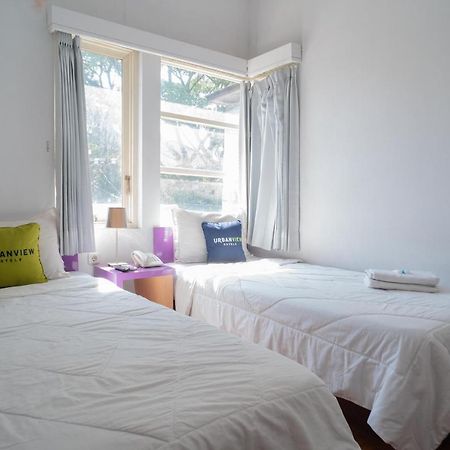 Urbanview Hotel Fif Fa Kauman Malang Buitenkant foto